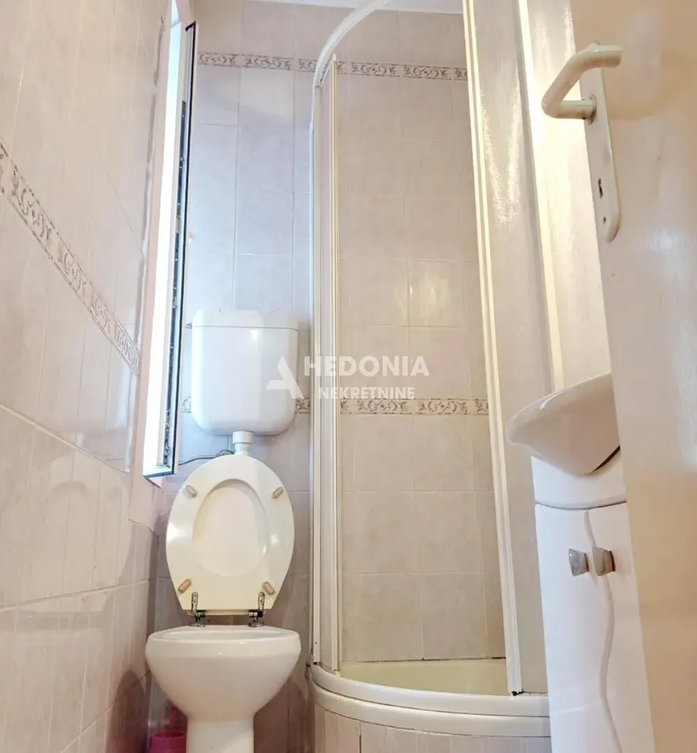 Izdavanje, jednosoban stan, 32m², Vukov Spomenik, Zvezdara Sve Podlokacije