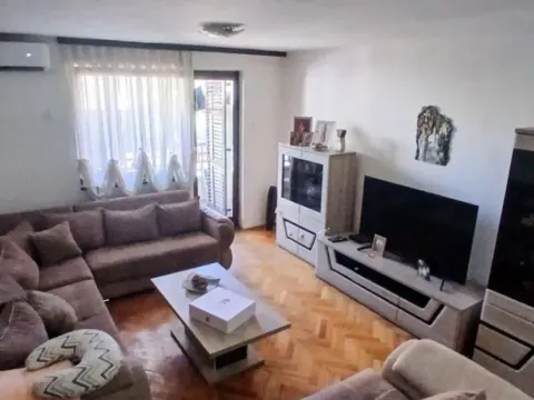 Sale, two bedroom apartment, 72m², Gintaš, Podgorica