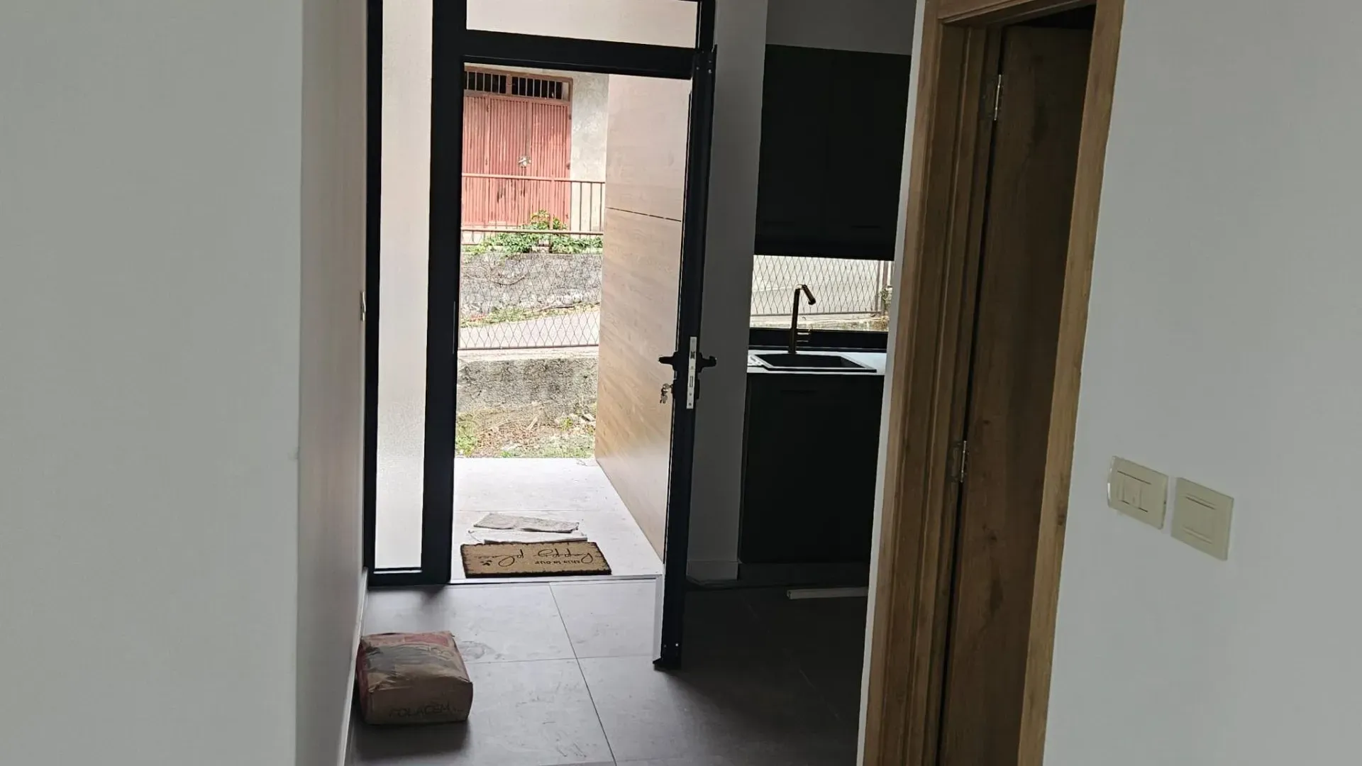 Rent, office space, 80m², Kotor, Crna Gora