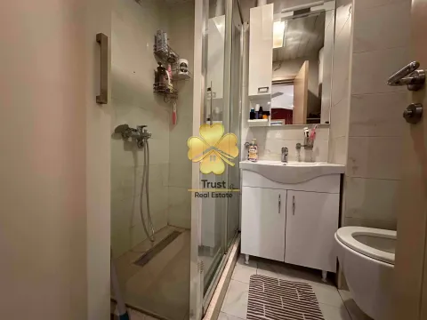 Izdavanje, dvosoban stan, 80m², Preko Morače, Podgorica - image 13