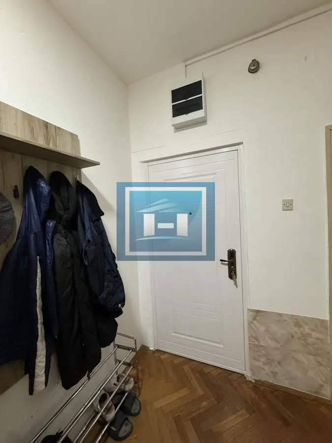 Prodaja, dvosoban stan, 52m², Centar, Jagodina