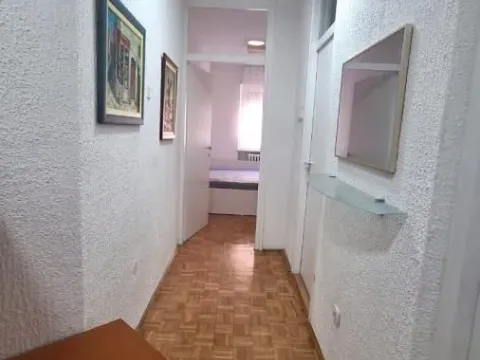 Izdavanje, jednosoban stan, 42m², Novo naselje, Novi Sad - image 5