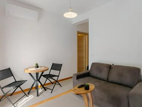 Izdavanje, jednosoban stan, 43m², Budva, Crna Gora - image 4