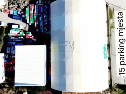 Rent, office space, 1056m², Donja Gorica, Podgorica - image 4