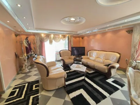 Sale, house, 330m², Supska, Ćuprija - image 7