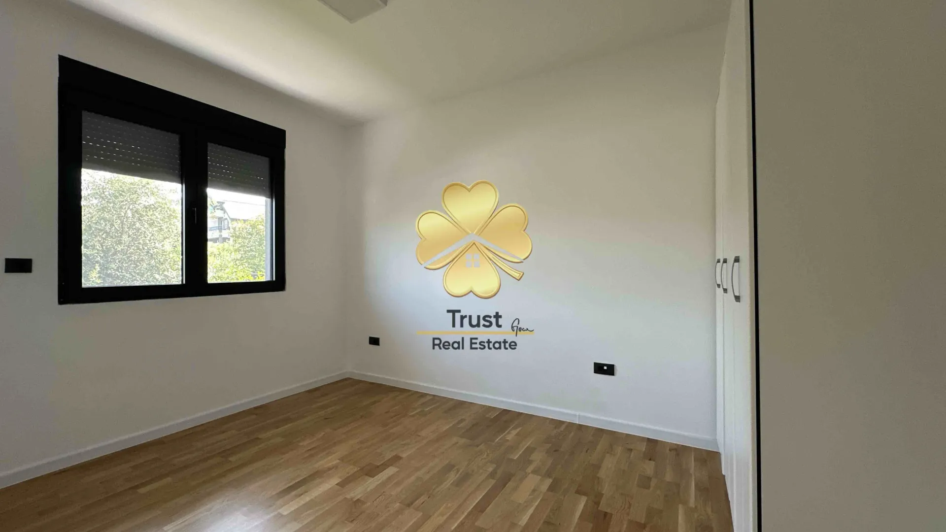 Rent, two bedroom apartment, 100m², Blok 9, Podgorica