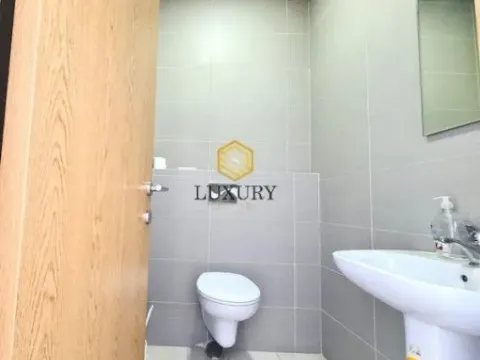 Rent, office space, 118m², Stari Aerodrom, Podgorica - image 8