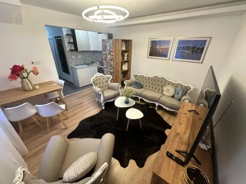 Izdavanje, trosoban stan, 57m², Savski Venac, Beograd - image 7