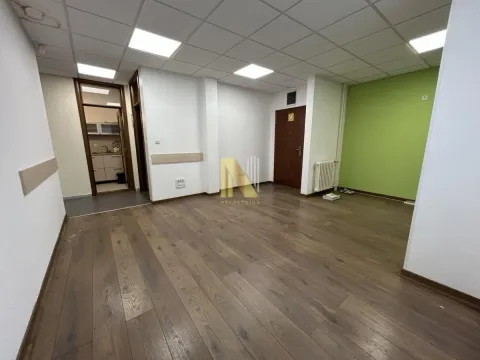 Prodaja, trosoban stan, 93m², Grbavica, Novi Sad Sve Podlokacije - image 5