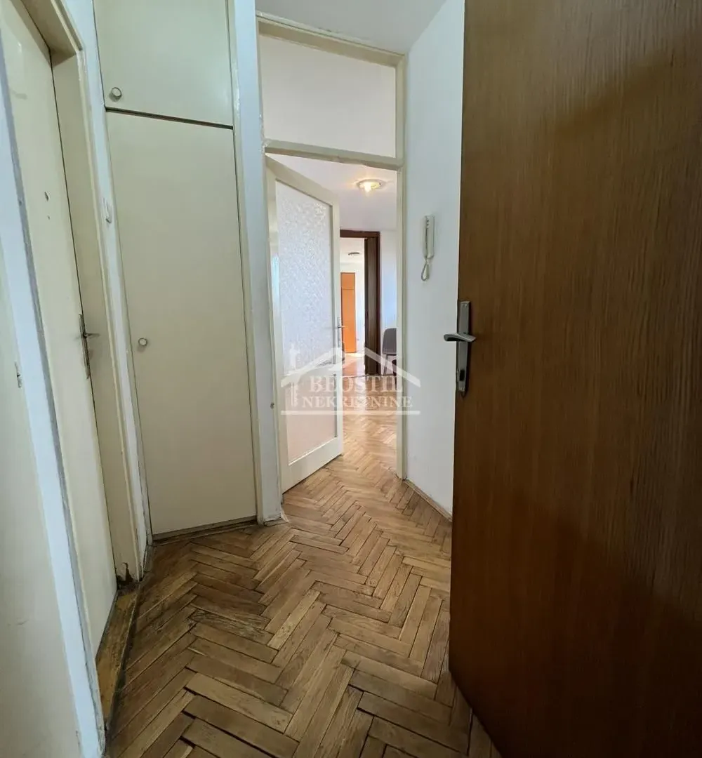 Prodaja, trosoban stan, 65m², Centar, Smederevo