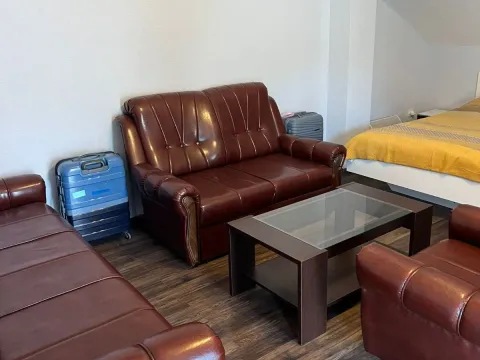 Prodaja, stan, 56m², Tivat, Crna Gora - image 3