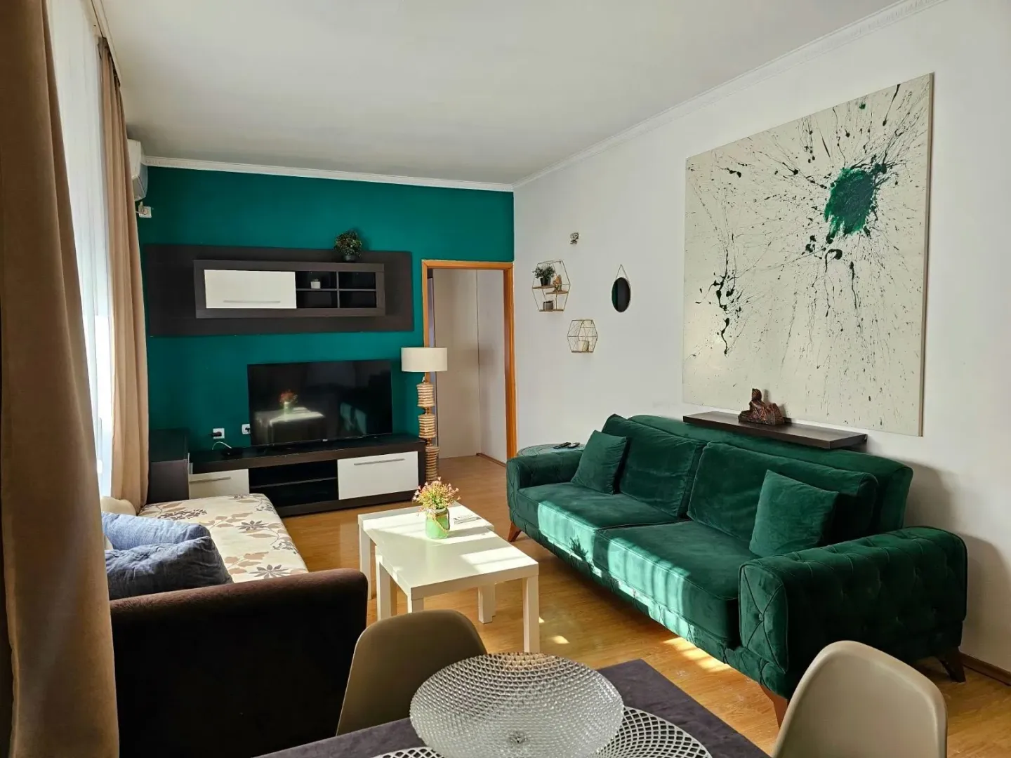 Rent, one bedroom apartment, 55m², Tološi, Podgorica