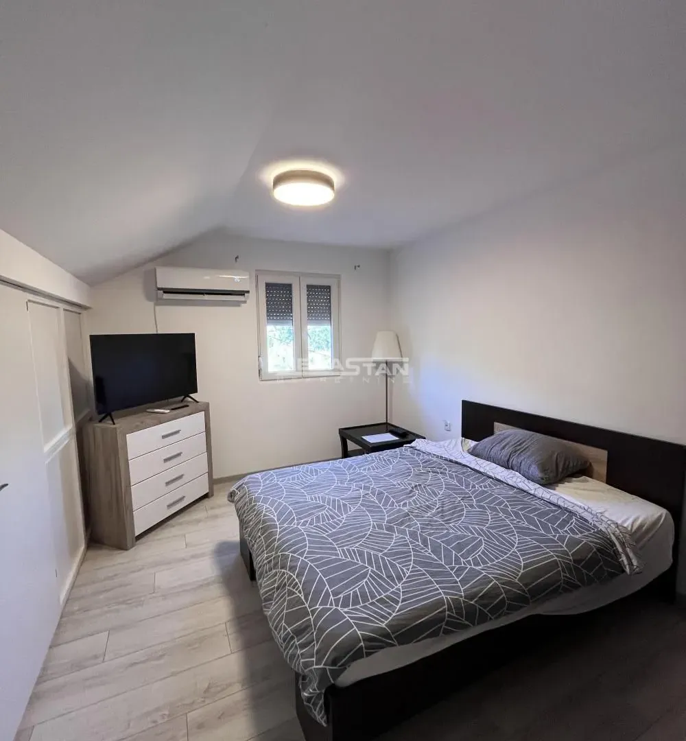 Prodaja, kuća, 184m², Vrčin, Grocka