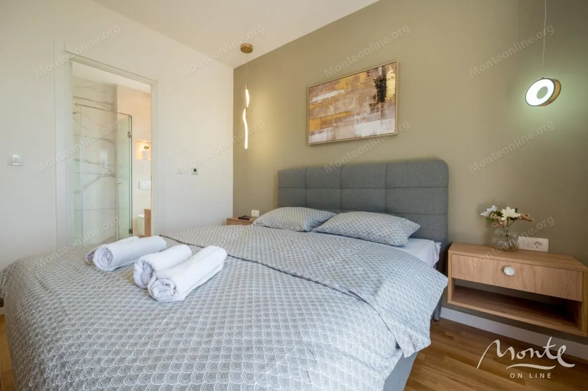 Prodaja, kuća, 250m², Mrčevac, Tivat