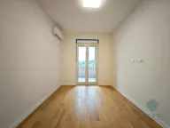 Izdavanje, poslovni prostor, 70m², Central Point, Podgorica - image 7