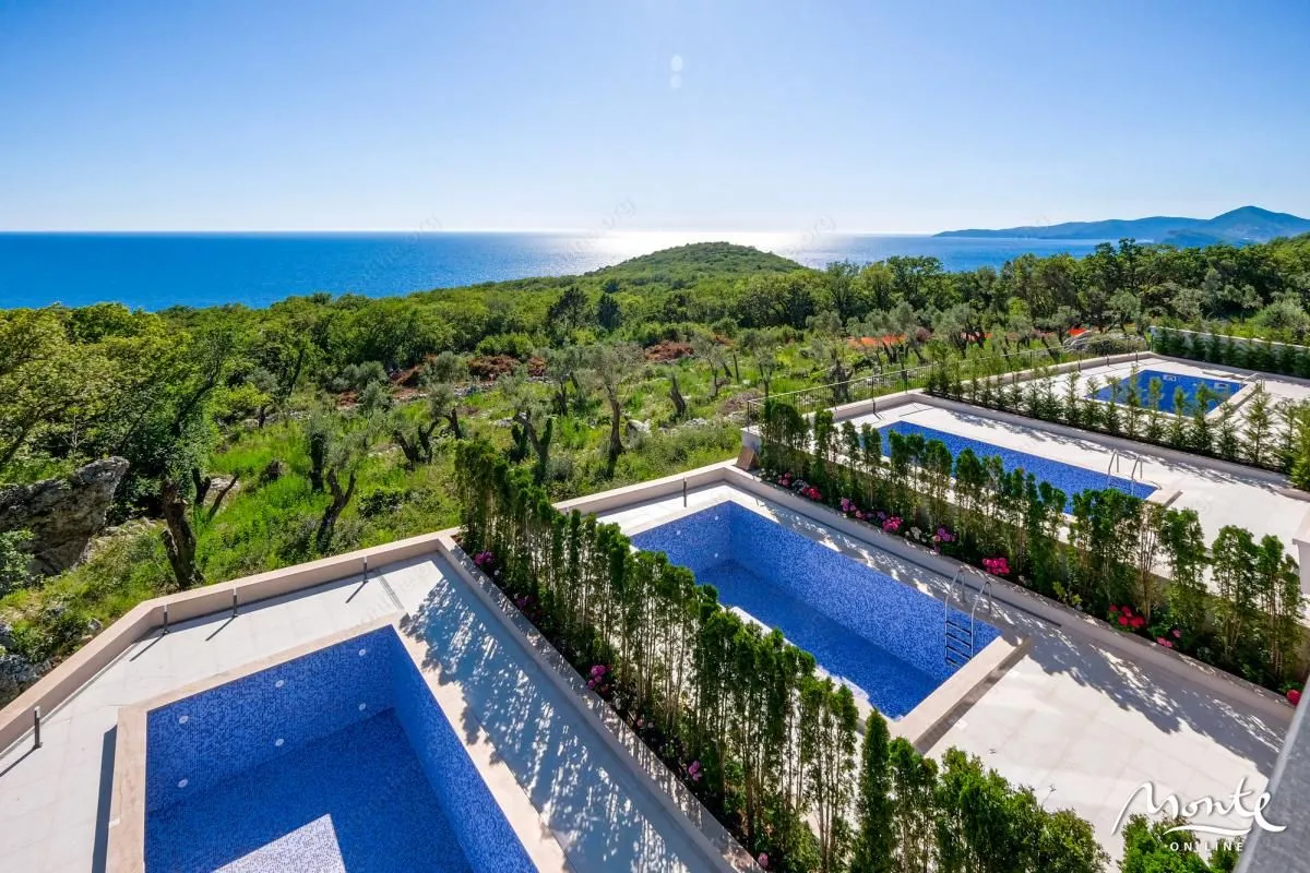 Sale, house, 220m², Reževići, Budva