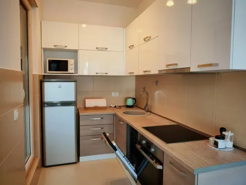 Prodaja, jednosoban stan, 52m², Bečići, Budva - image 6