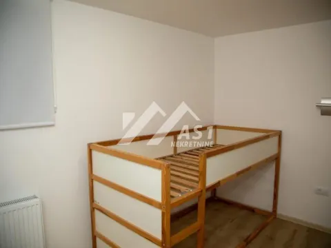 Izdavanje, kuća, 76m², Sremska Kamenica, Petrovaradin - image 8