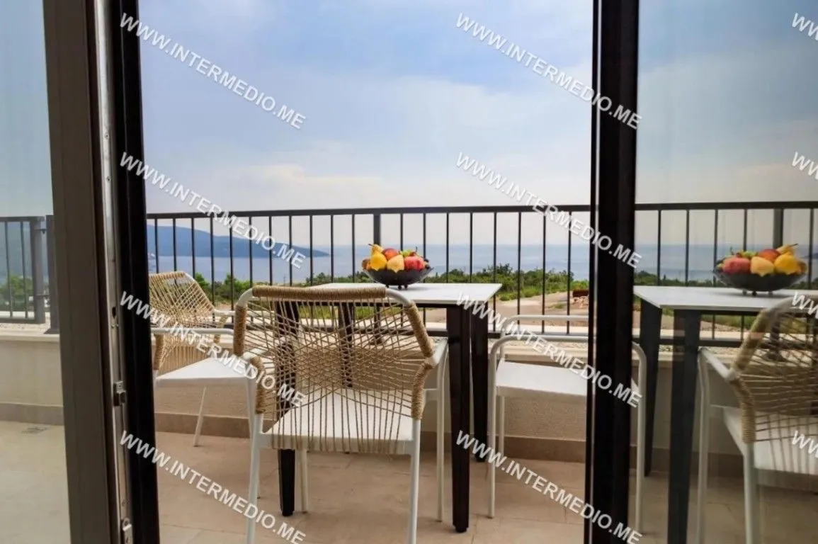 Prodaja, dvosoban stan, 96m², Luštica, Herceg Novi