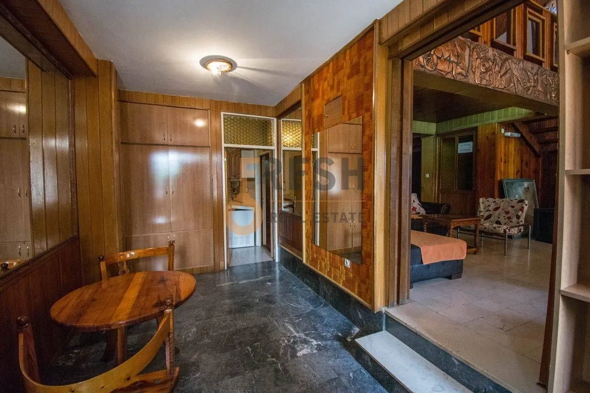 Sale, house, 330m², Masline, Podgorica