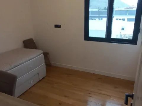 Rent, house, 180m², Gornja Gorica, Podgorica - image 48