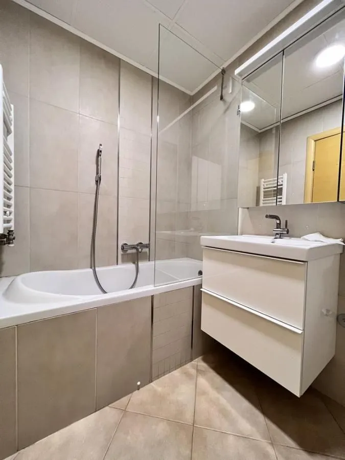 Rent, office space, 146m², Salajka, Novi Sad Sve Podlokacije