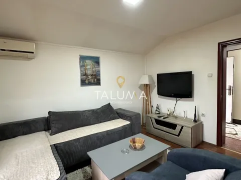 Rent, two bedroom apartment, 70m², Gornja Gorica, Podgorica - image 1