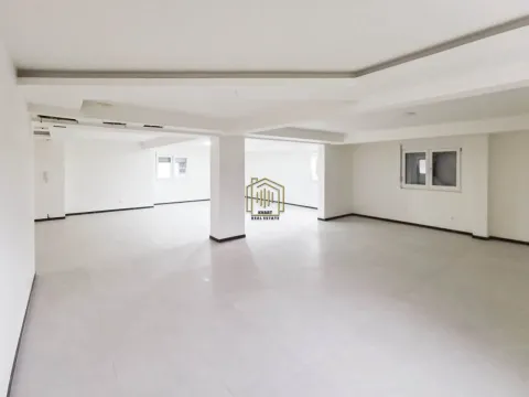 Izdavanje, poslovni prostor, 150m², Podgorica, Crna Gora - image 3