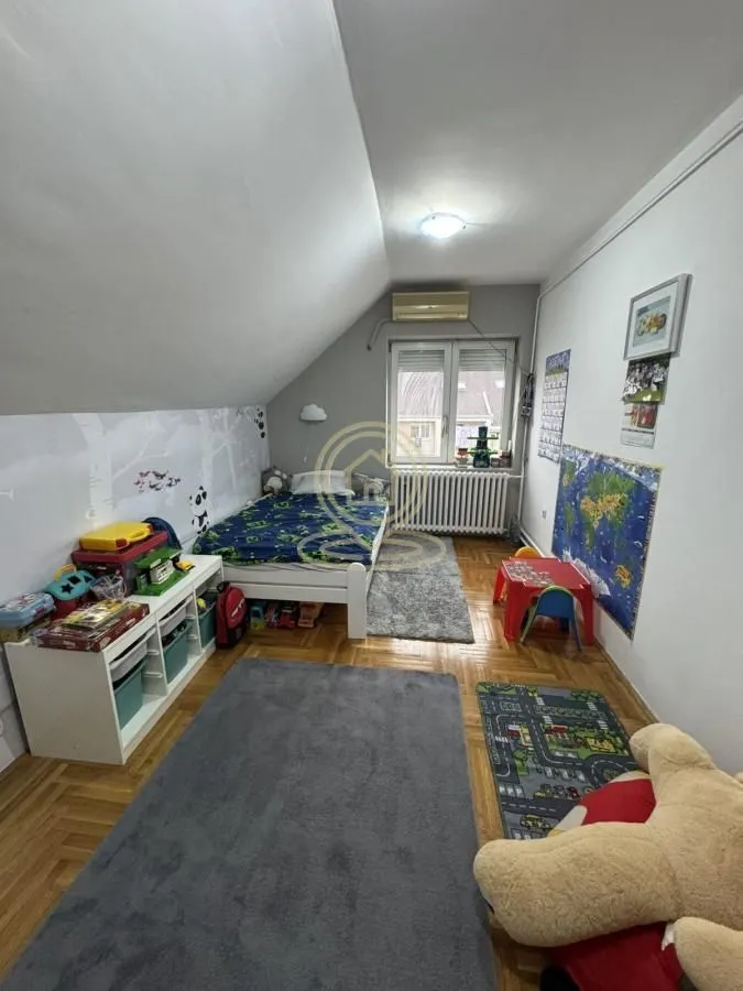 Prodaja, trosoban stan, 80m², Nova Detelinara, Novi Sad Sve Podlokacije