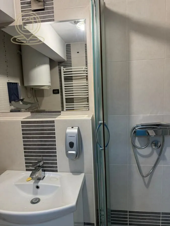 Rent, office space, 145m², Južni Bulevar, Vračar Sve Podlokacije