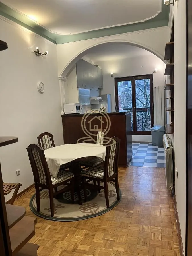 Rent, four bedroom apartment, 120m², Stari Grad, Beograd