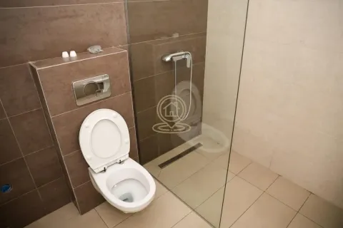 Prodaja, četvorosoban stan, 225m², Sremska Kamenica, Petrovaradin - image 11