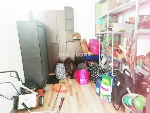 Prodaja, kuća, 200m², Čortanovci, Inđija - image 31