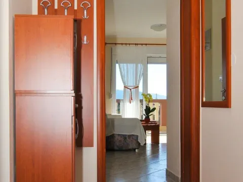 Izdavanje, jednosoban stan, 48m², Seljanovo, Tivat - image 3