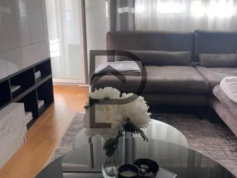 Izdavanje, stan, 69m², Central Point, Podgorica - image 3