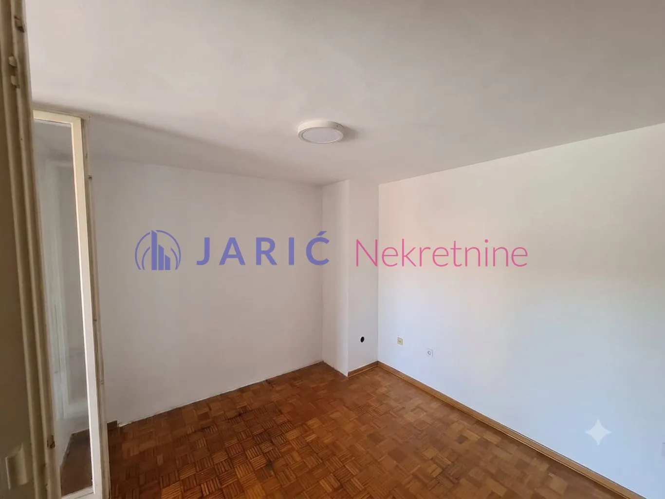 Rent, house, 230m², Bežanijska Kosa Sve Podlokacije, Beograd