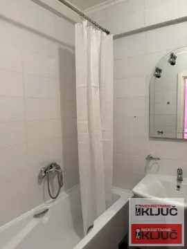 Izdavanje, dvosoban stan, 43m², Grbavica, Novi Sad Sve Podlokacije - image 14