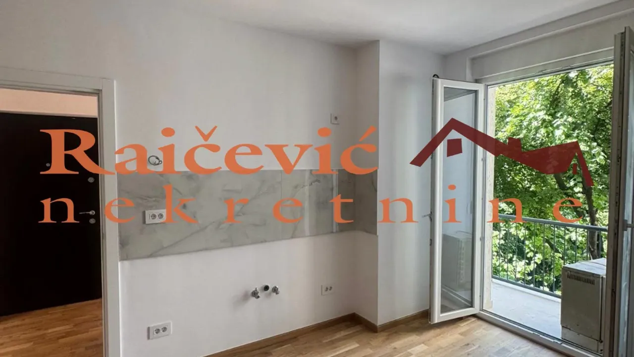 Prodaja, dvosoban stan, 45m², Centar, Požarevac