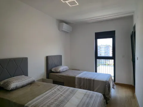 Sale, two bedroom apartment, 79m², City Kvart, Podgorica - image 8