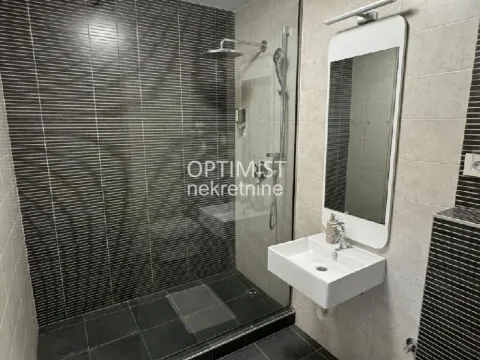 Prodaja, stan, 138m², Skojevsko Naselje, Beograd - image 8