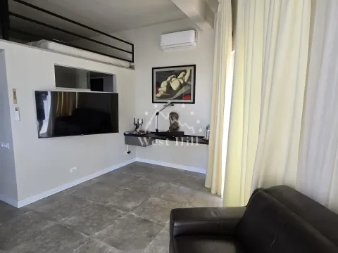 Prodaja, jednosoban stan, 36m², Tivat, Crna Gora