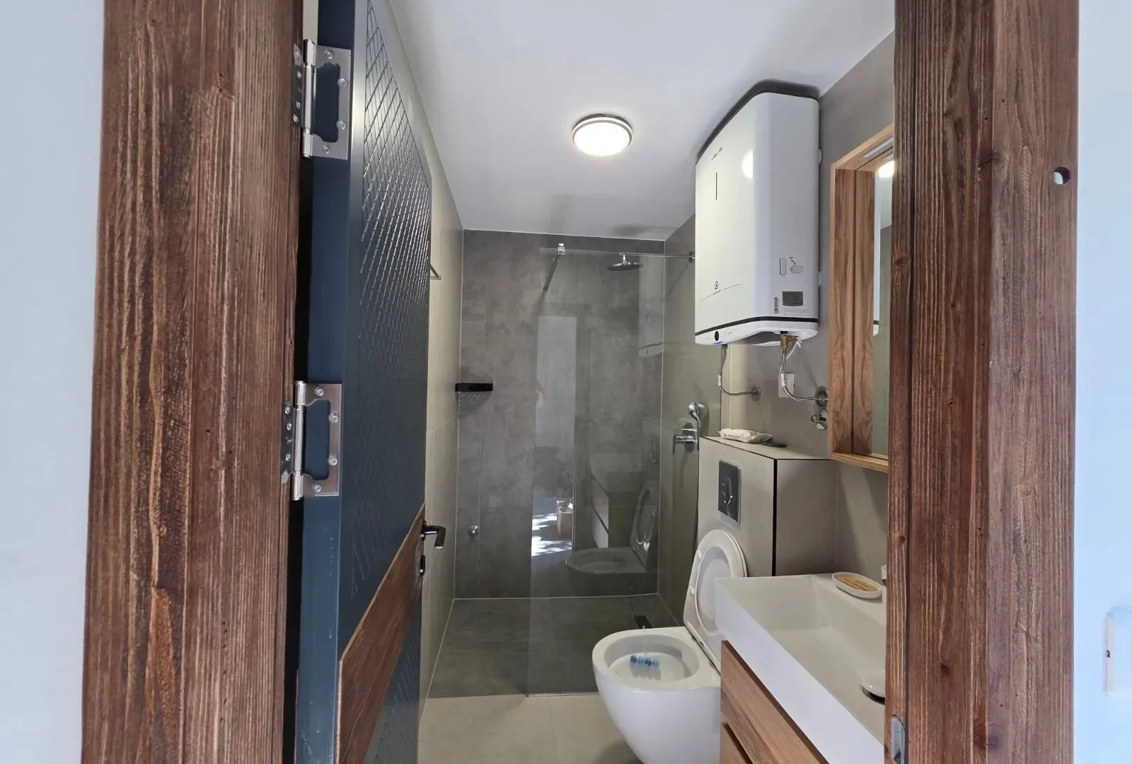 Prodaja, kuća, 180m², Radanovići, Kotor