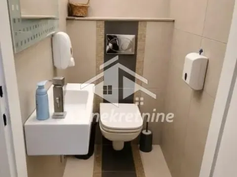 Izdavanje, četvorosoban stan, 90m², Novi Beograd Blok 28, Novi Beograd Sve Podlokacije - image 14
