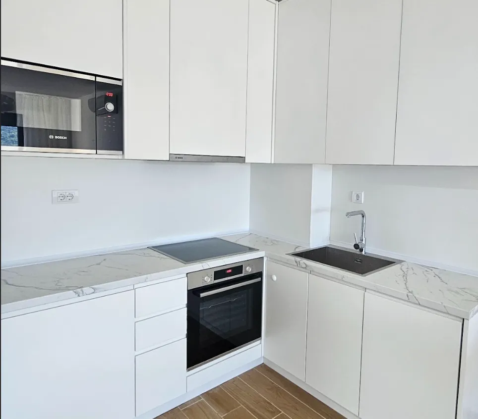 Izdavanje, jednosoban stan, 39m², Kumbor, Herceg Novi