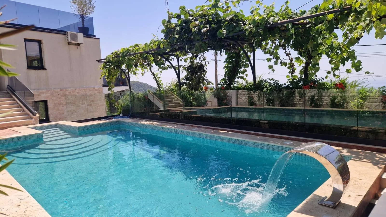 Sale, house, 300m², Budva, Crna Gora