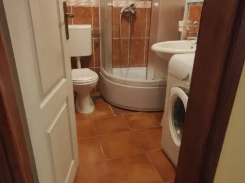 Izdavanje, jednosoban stan, 43m², Bečići, Budva - image 6