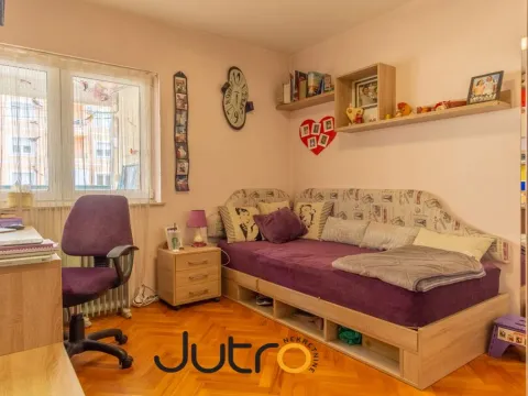 Izdavanje, dvosoban stan, 85m², Preko Morače, Podgorica - image 6