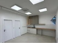 Izdavanje, poslovni prostor, 96m², Čukarica, Beograd - image 4
