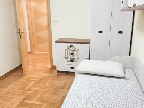 Izdavanje, trosoban stan, 95m², Momišići, Podgorica - image 10