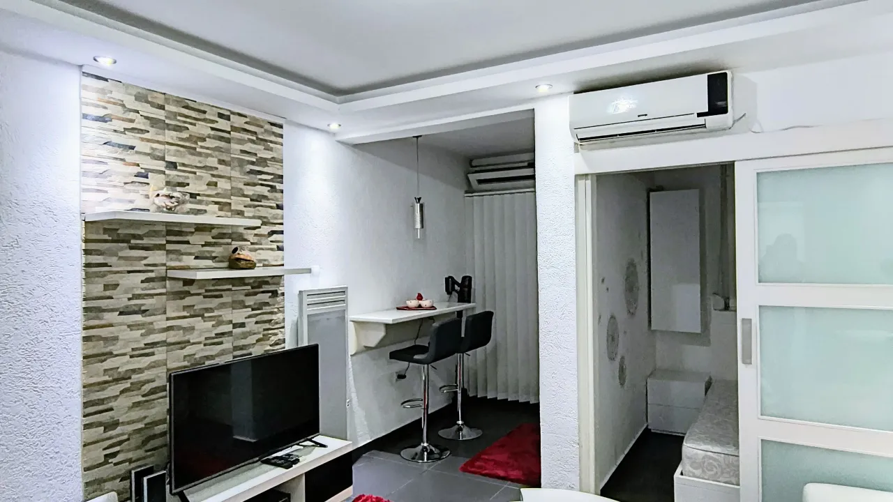 Daily-rent, one bedroom apartment, 30m², Centar, Bar